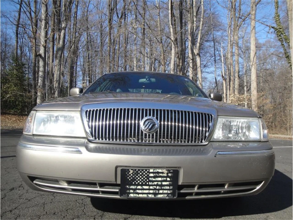 2003 Mercury Grand Marquis - Image 8 of 27