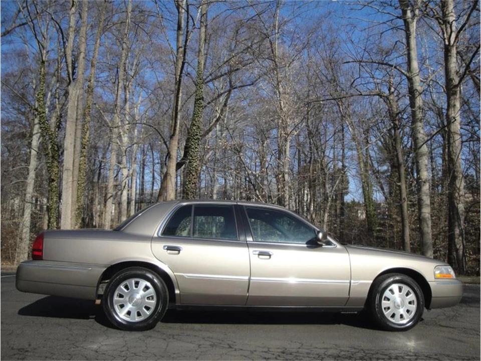 2003 Mercury Grand Marquis - Image 14 of 27
