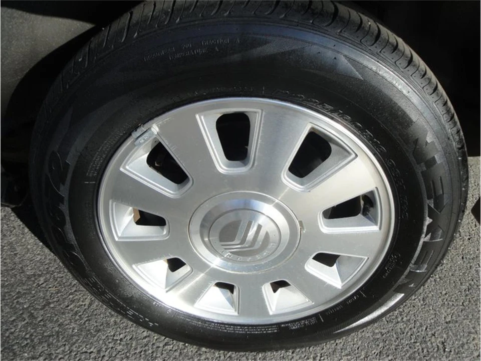 2003 Mercury Grand Marquis - Image 11 of 27