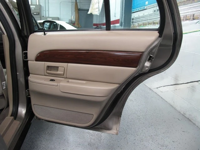 2003 Mercury Grand Marquis - Image 21 of 21