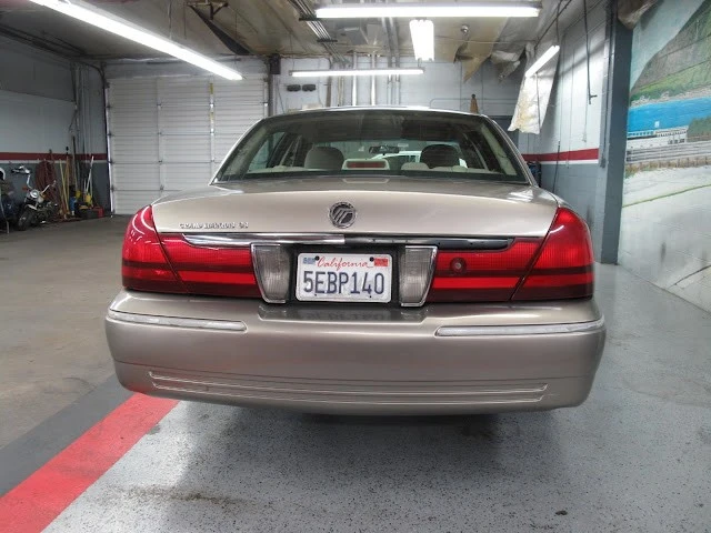 2003 Mercury Grand Marquis - Image 14 of 21