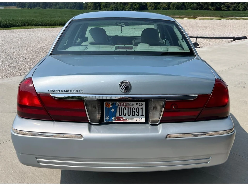 2003 Mercury Grand Marquis - Image 6 of 31