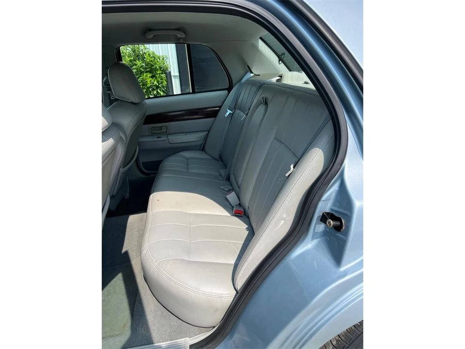 2003 Mercury Grand Marquis - Image 30 of 31