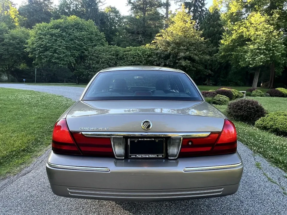 2003 Mercury Grand Marquis - Image 6 of 15