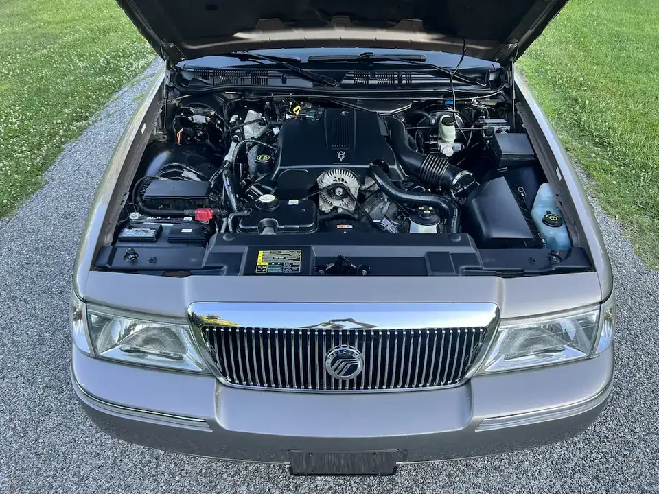 2003 Mercury Grand Marquis - Image 15 of 15