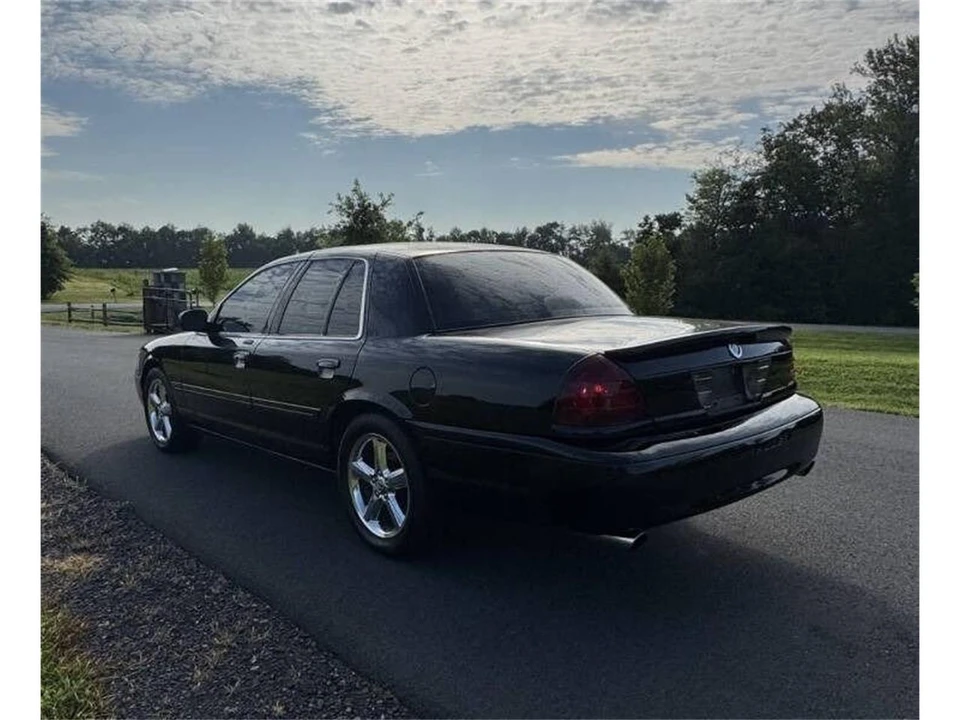 2003 Mercury Marauder - Image 3 of 28