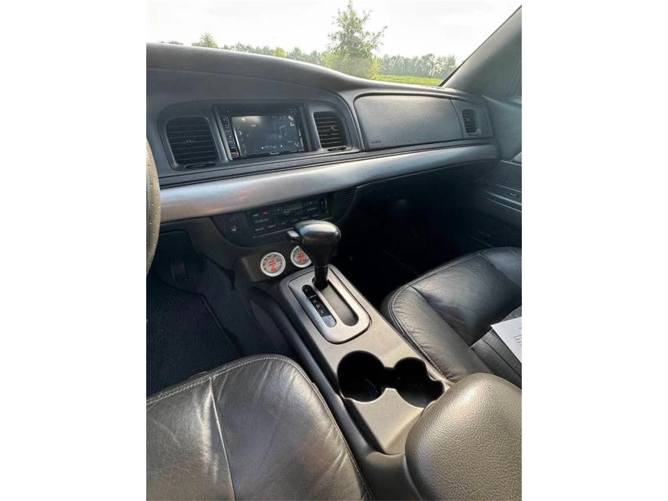 2003 Mercury Marauder - Image 13 of 28