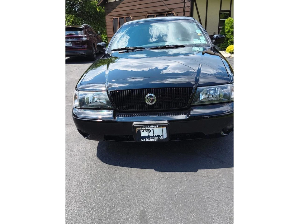 2003 Mercury Marauder - Image 6 of 31