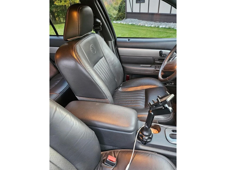2003 Mercury Marauder - Image 19 of 31