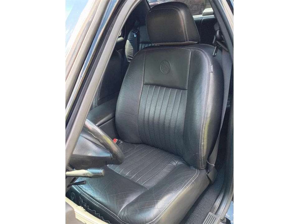 2003 Mercury Marauder - Image 18 of 31