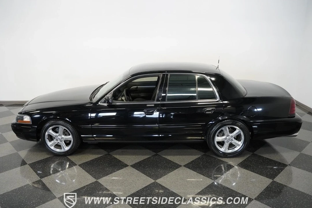 2003 Mercury Marauder - Image 11 of 21