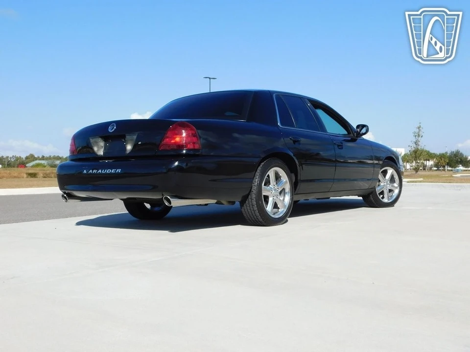 2003 Mercury Marauder - Image 17 of 21