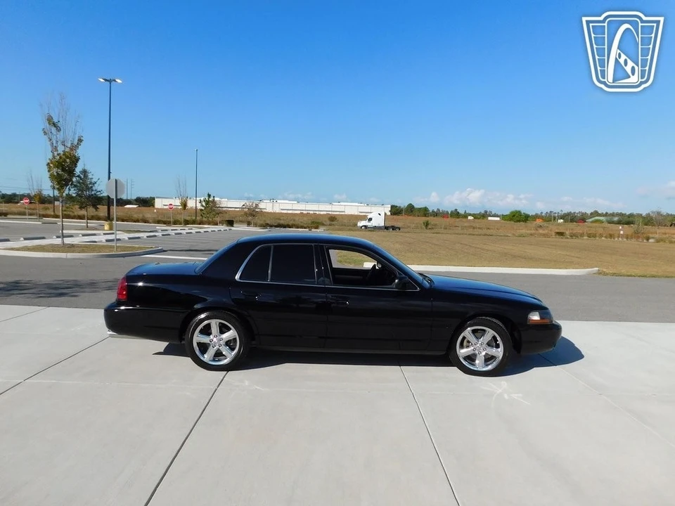 2003 Mercury Marauder - Image 14 of 21