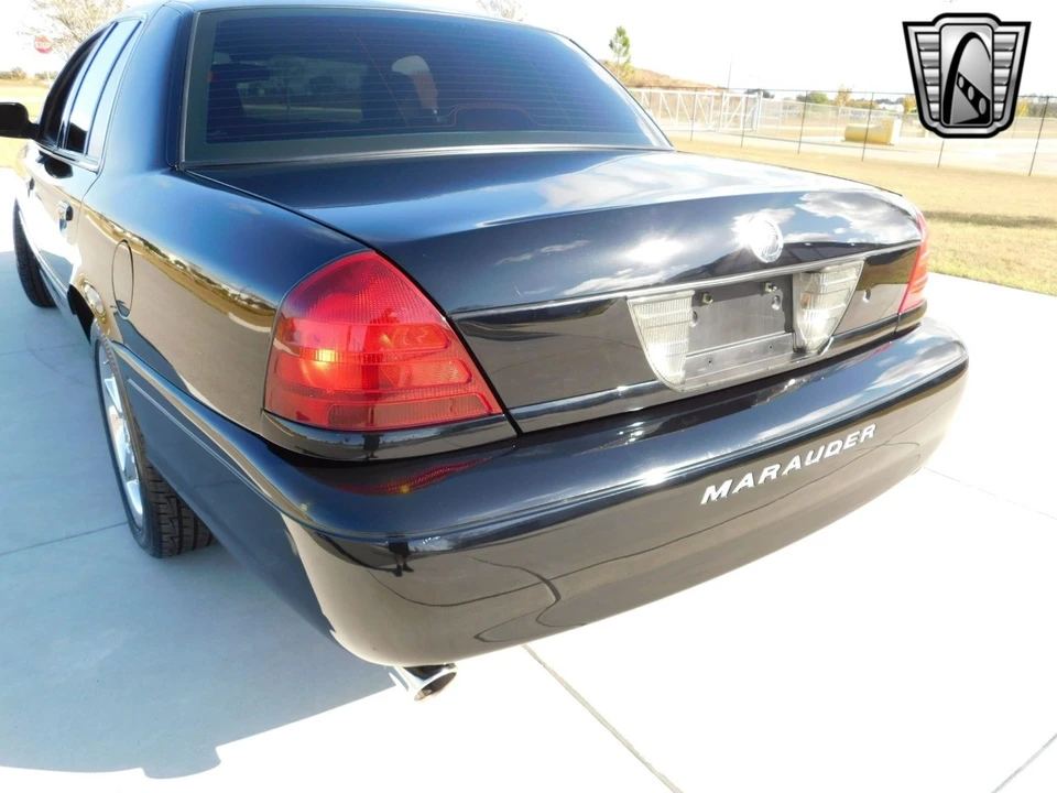 2003 Mercury Marauder - Image 12 of 12