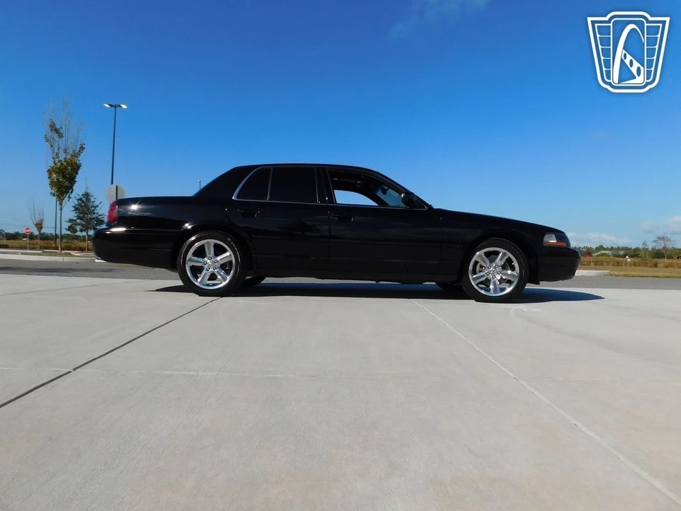 2003 Mercury Marauder - Image 12 of 12