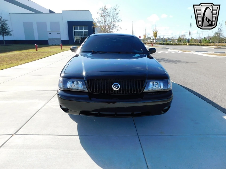2003 Mercury Marauder - Image 3 of 12