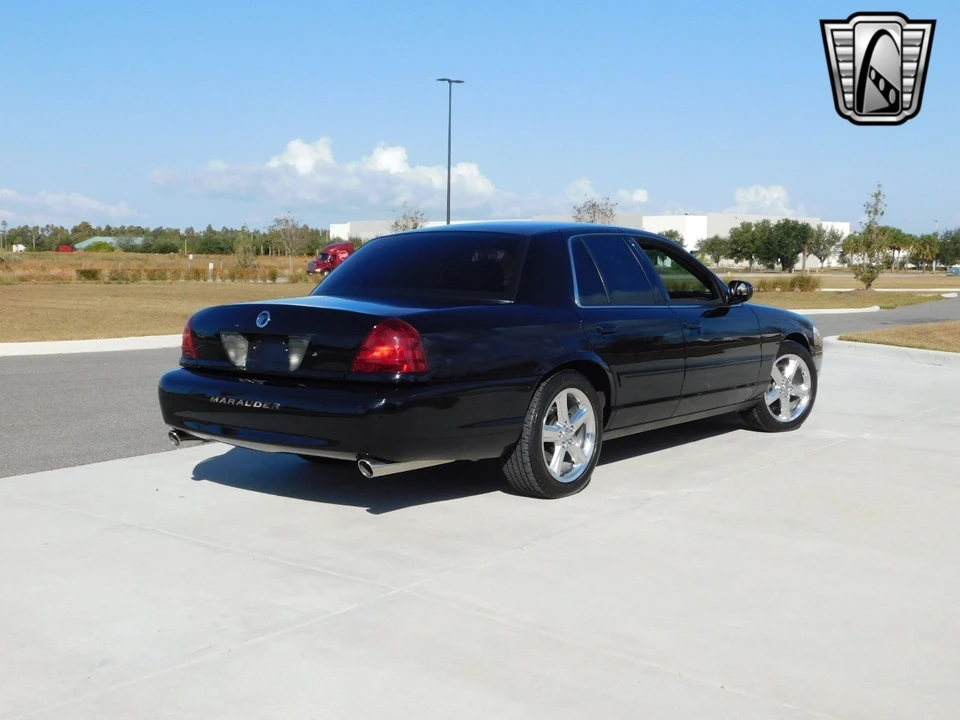 2003 Mercury Marauder - Image 8 of 12