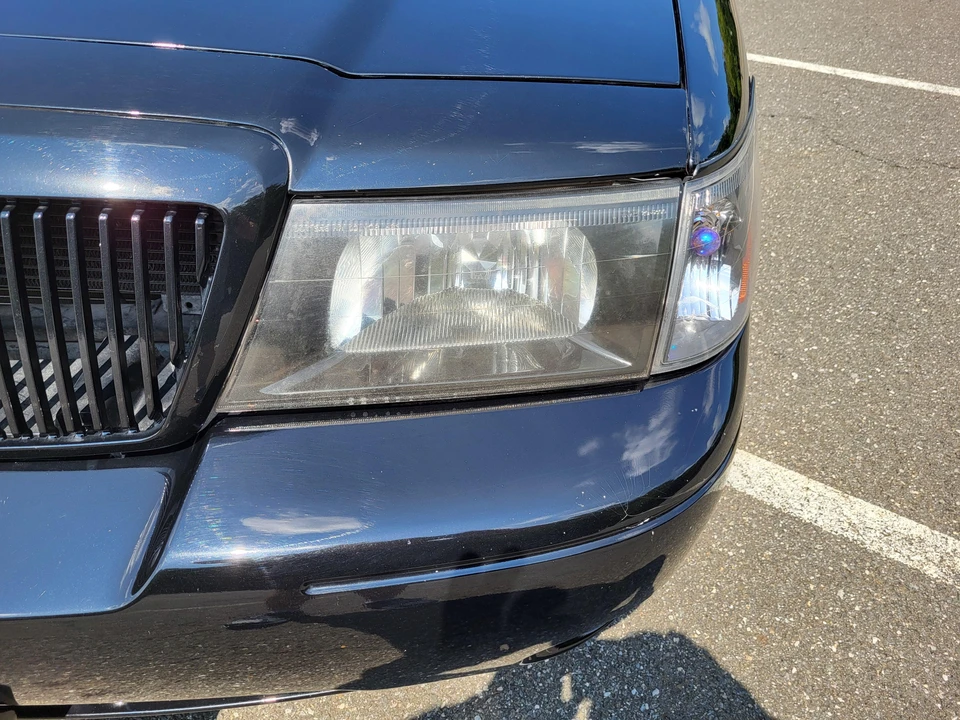 2003 Mercury Marauder - Image 10 of 31