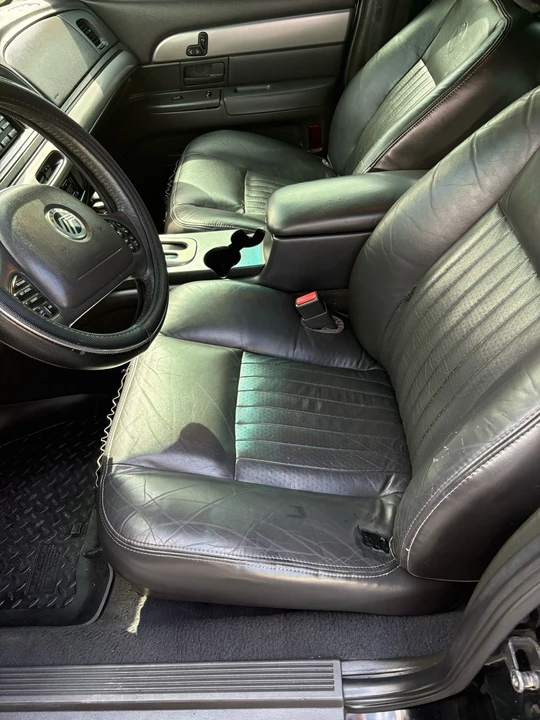 2003 Mercury Marauder - Image 16 of 22