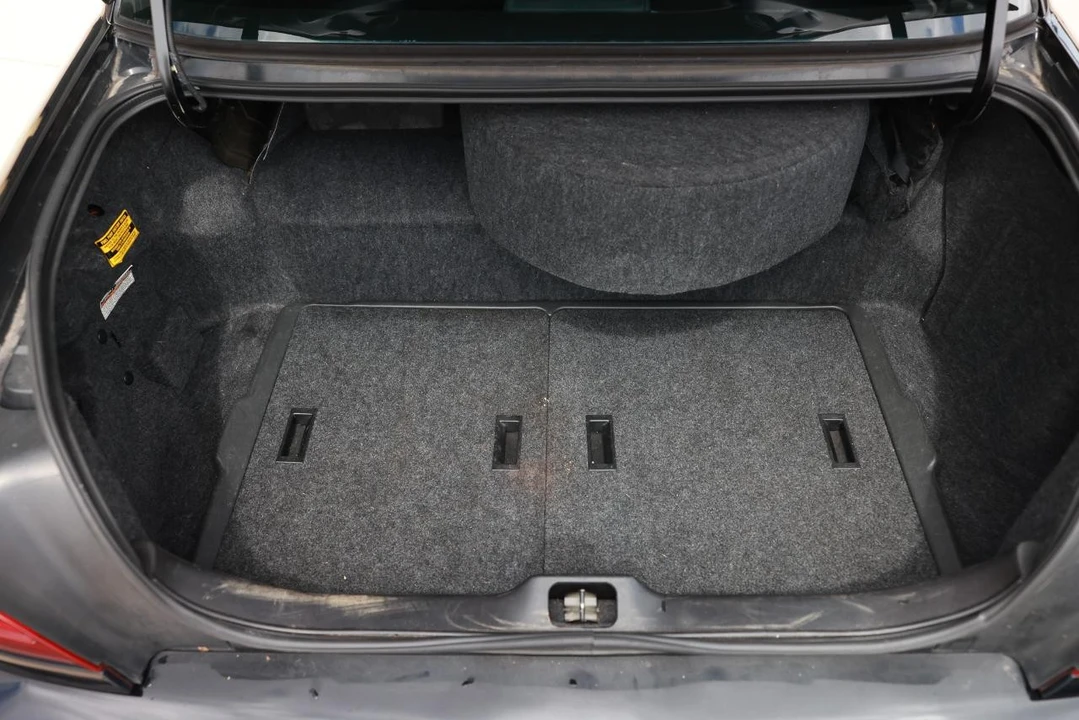 2003 Mercury Marauder - Image 25 of 31