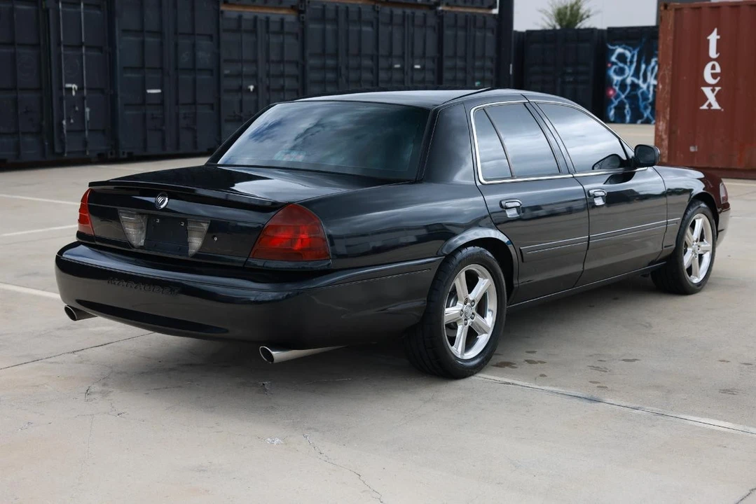 2003 Mercury Marauder - Image 11 of 31
