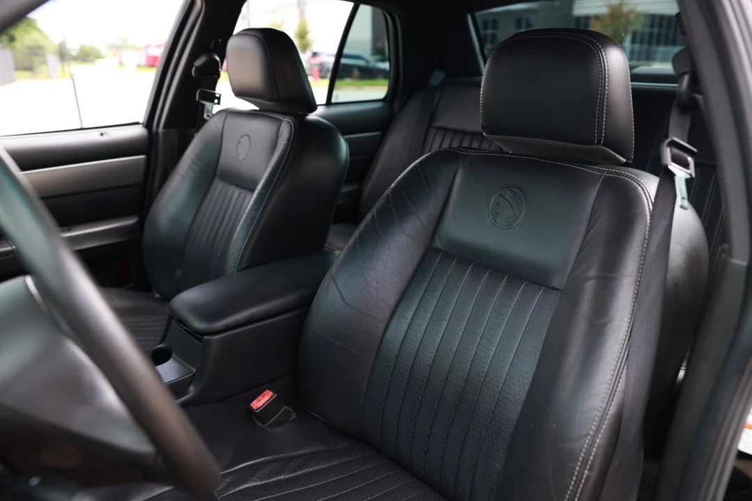 2003 Mercury Marauder - Image 6 of 31