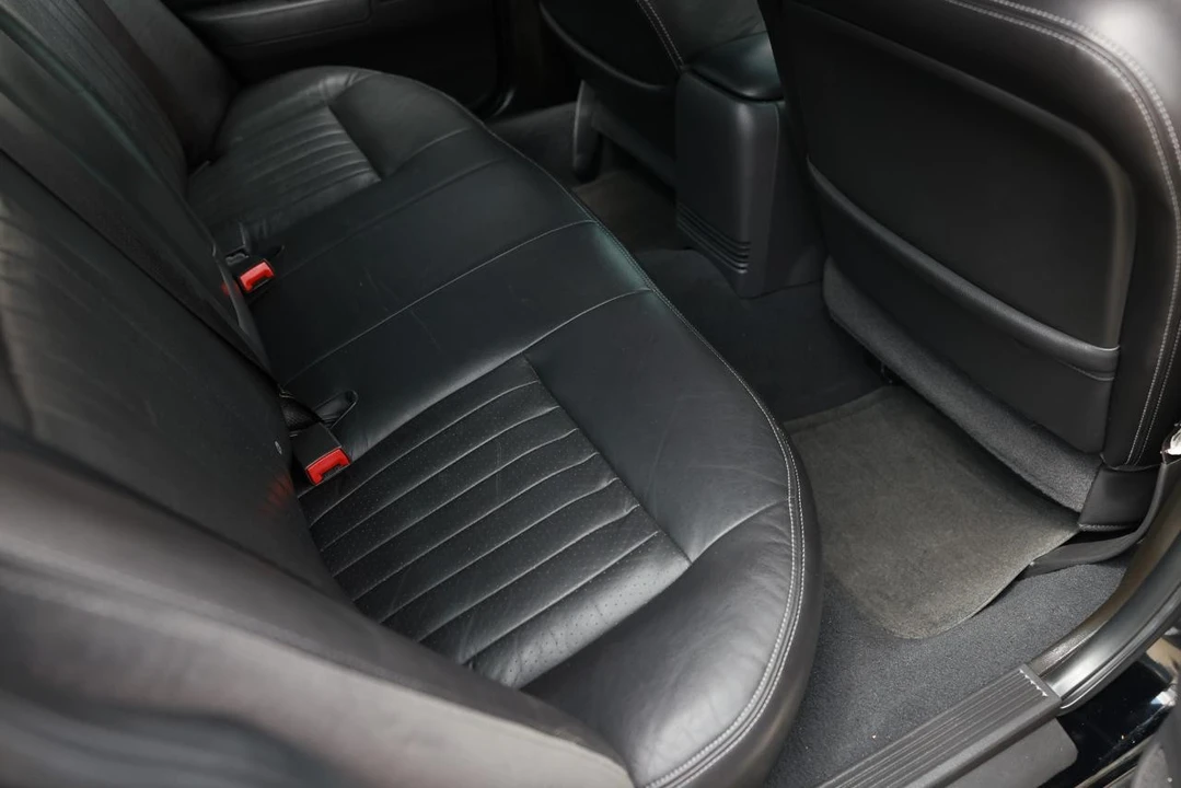 2003 Mercury Marauder - Image 12 of 31