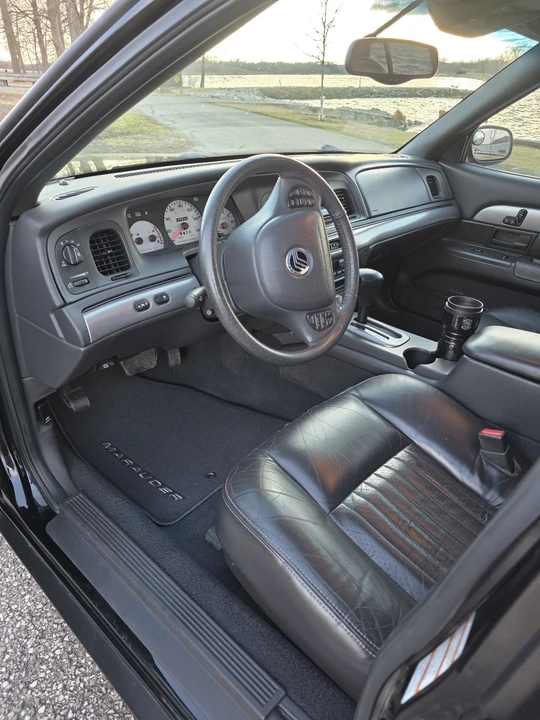 2003 Mercury Marauder - Image 20 of 21