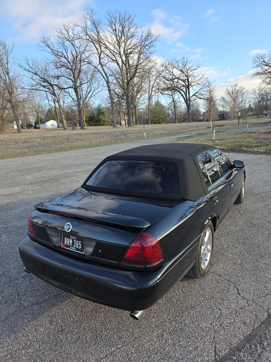2003 Mercury Marauder - Image 4 of 21