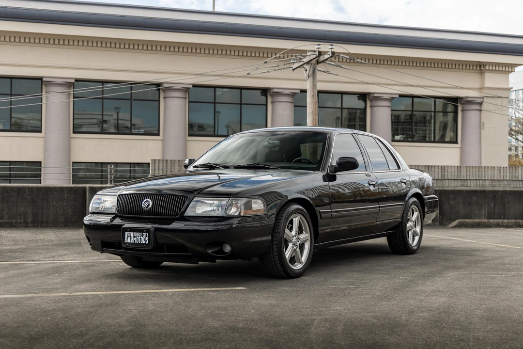 2003 Mercury Marauder - Image 10 of 31