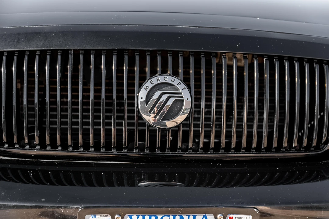 2003 Mercury Marauder - Image 14 of 31