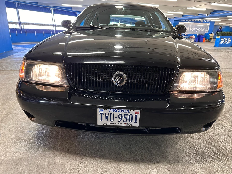2003 Mercury Marauder - Image 6 of 31