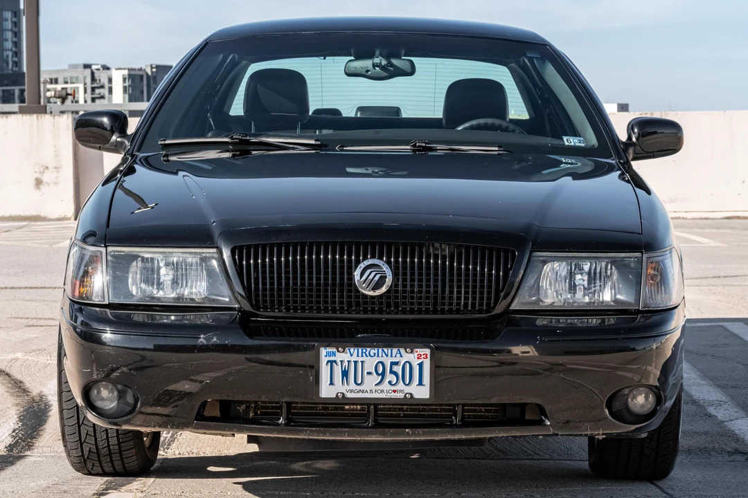 2003 Mercury Marauder - Image 2 of 31