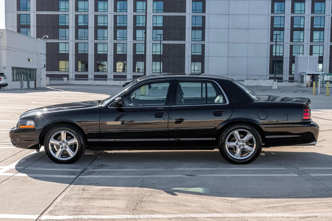 2003 Mercury Marauder - Image 7 of 31