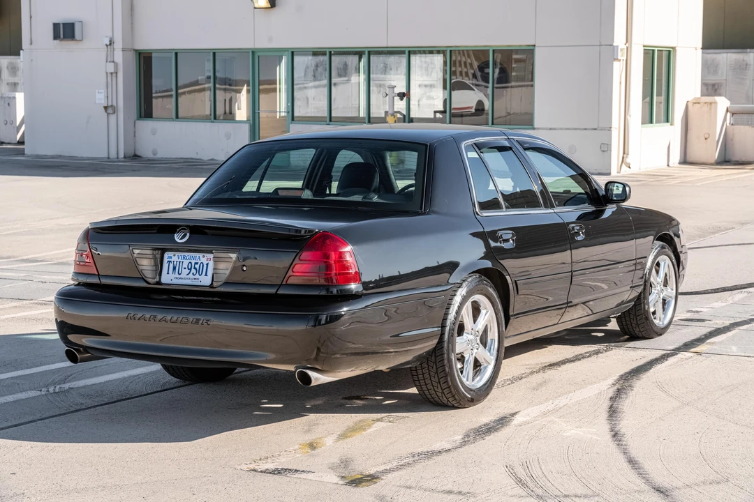 2003 Mercury Marauder - Image 10 of 31