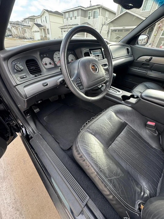 2003 Mercury Marauder - Image 30 of 31