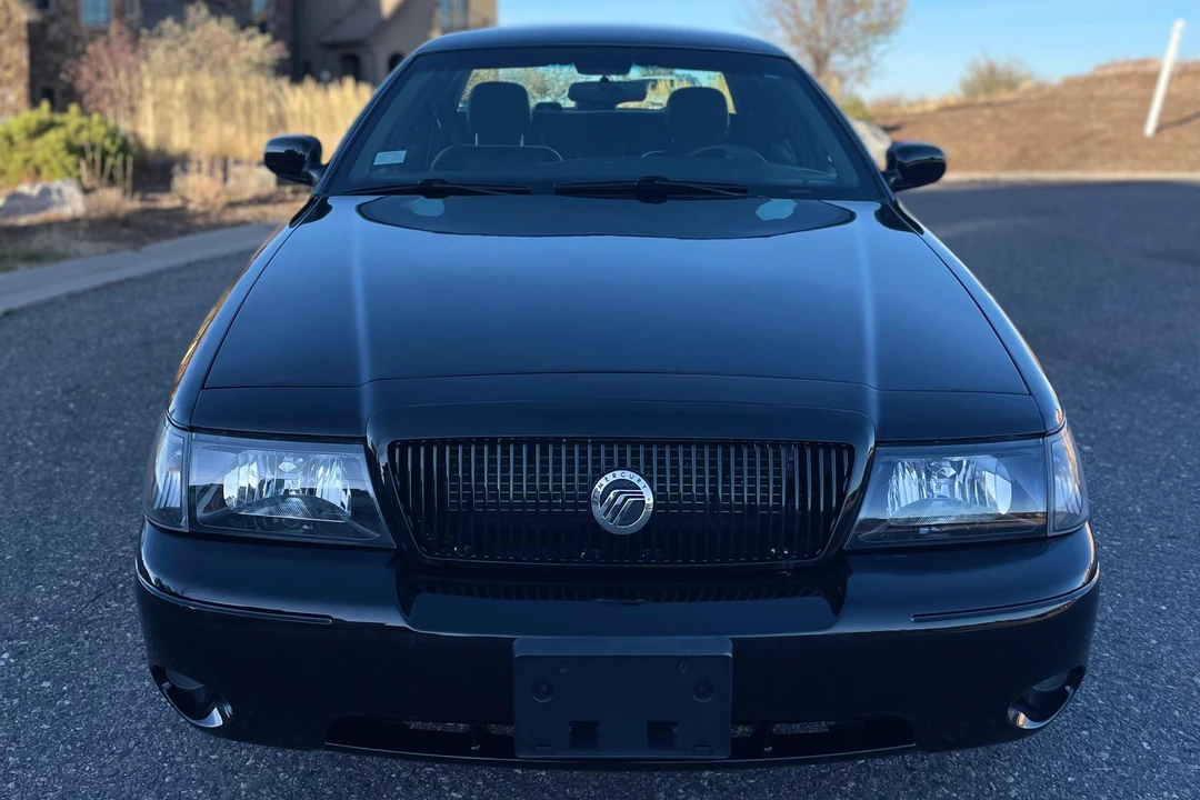 2003 Mercury Marauder - Image 2 of 31