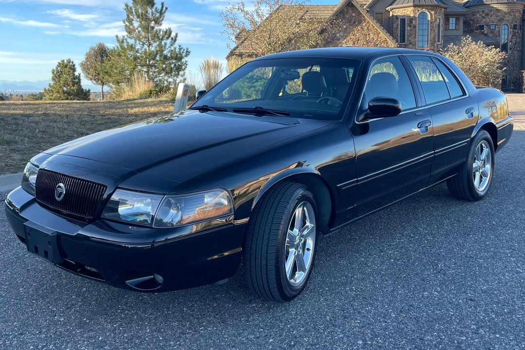 2003 Mercury Marauder - Image 7 of 31