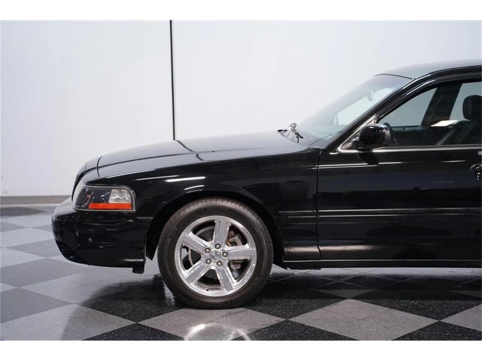 2003 Mercury Marauder - Image 19 of 31