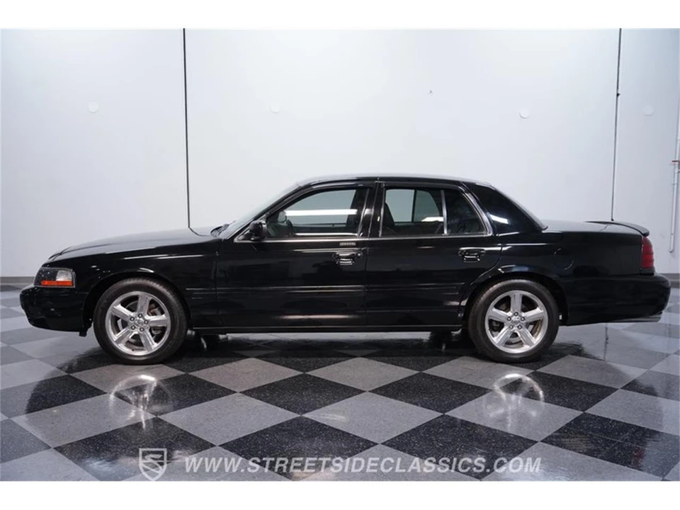 2003 Mercury Marauder - Image 2 of 31