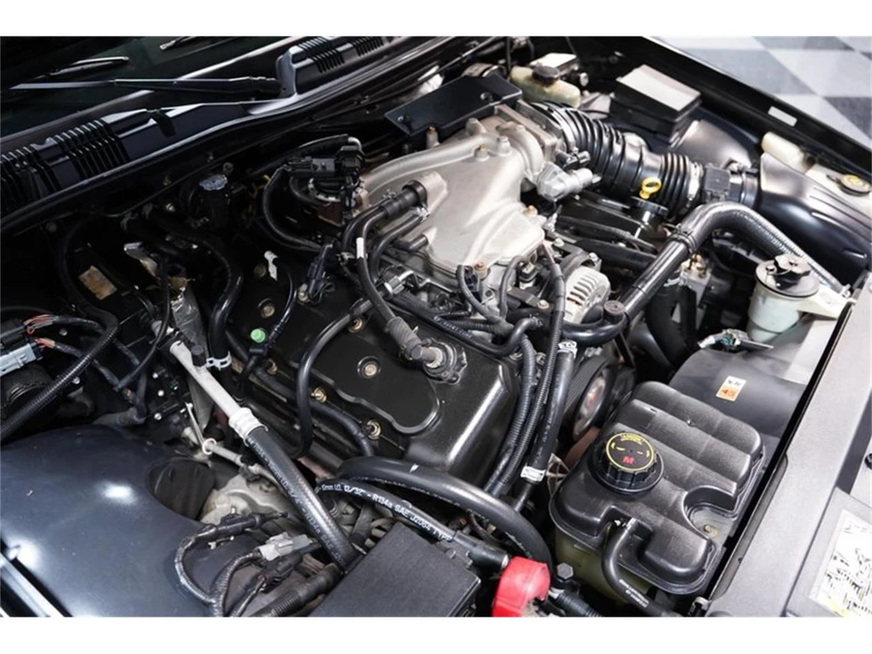 2003 Mercury Marauder - Image 26 of 31