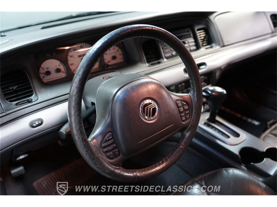2003 Mercury Marauder - Image 30 of 31