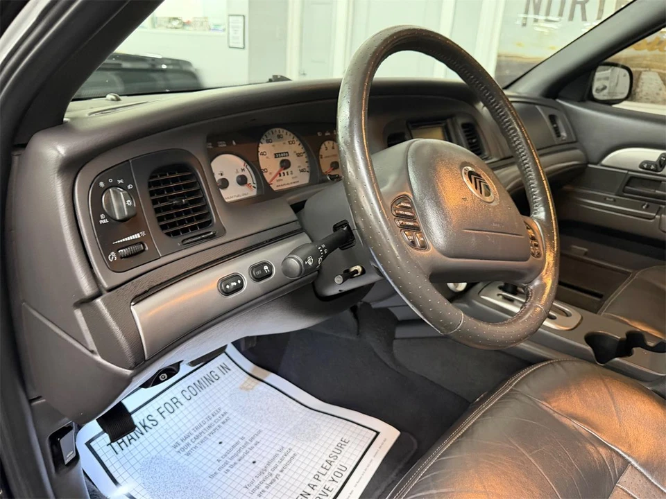 2003 Mercury Marauder - Image 31 of 31