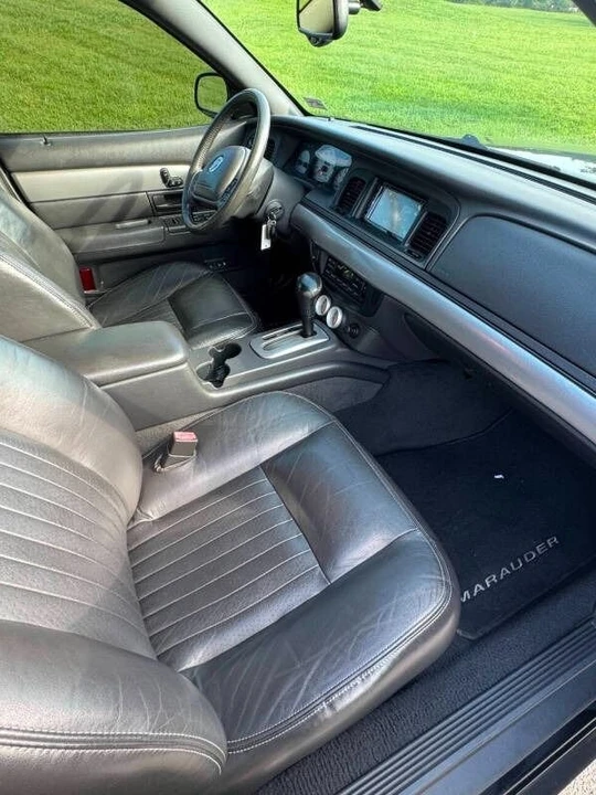 2003 Mercury Marauder - Image 14 of 28