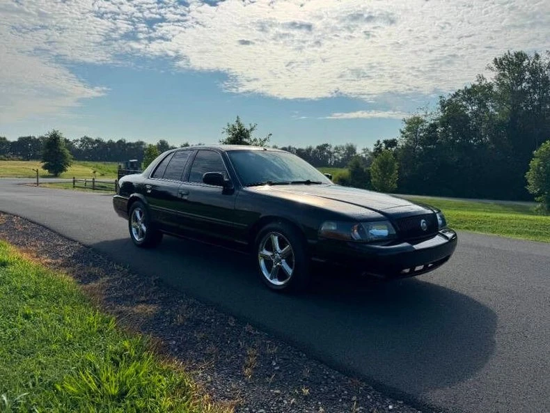 2003 Mercury Marauder - Image 8 of 28