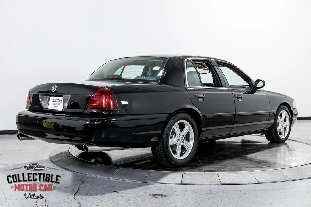 2003 Mercury Marauder - Image 20 of 21