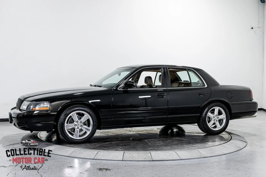 2003 Mercury Marauder - Image 11 of 21