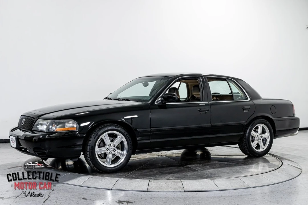 2003 Mercury Marauder - Image 10 of 21
