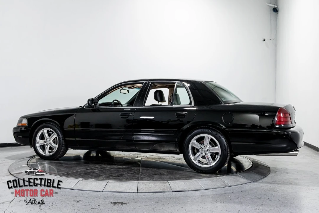 2003 Mercury Marauder - Image 13 of 21