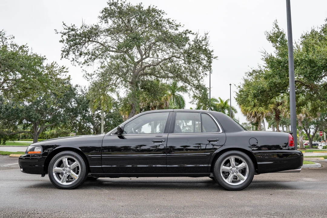 2003 Mercury Marauder - Image 7 of 31